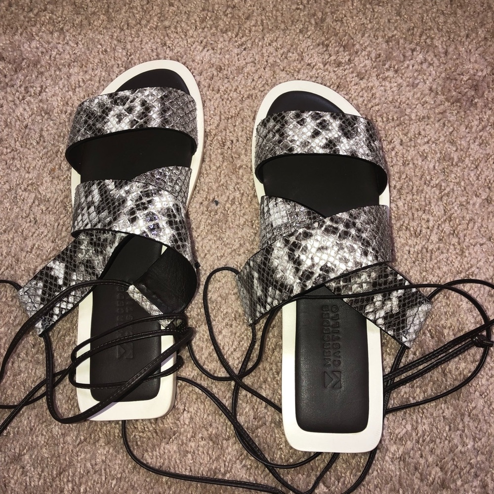 Mercedes Castillo Lace Up Sandal Python Print New - image 3